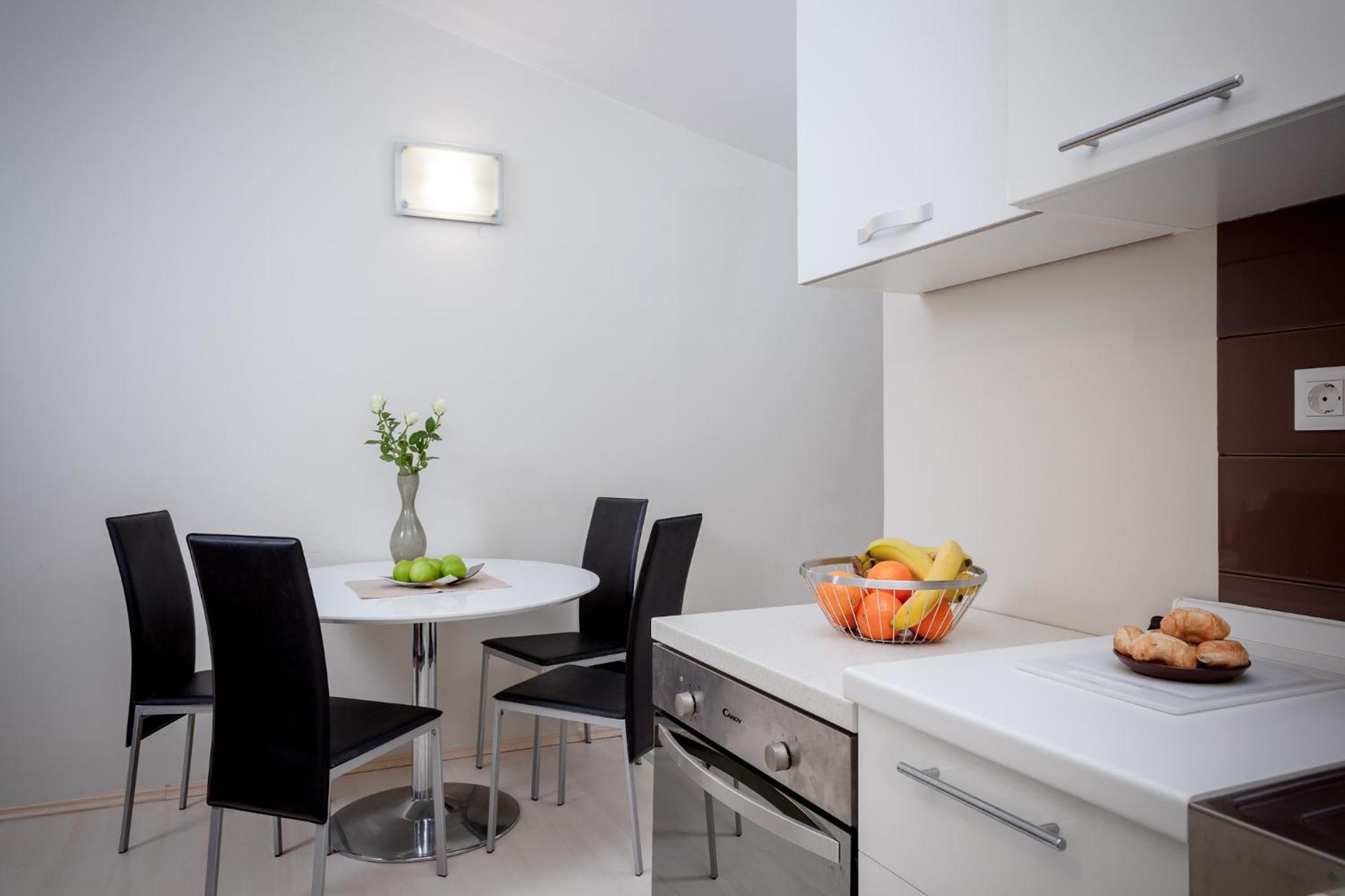Apartments Toni Omis Luaran gambar